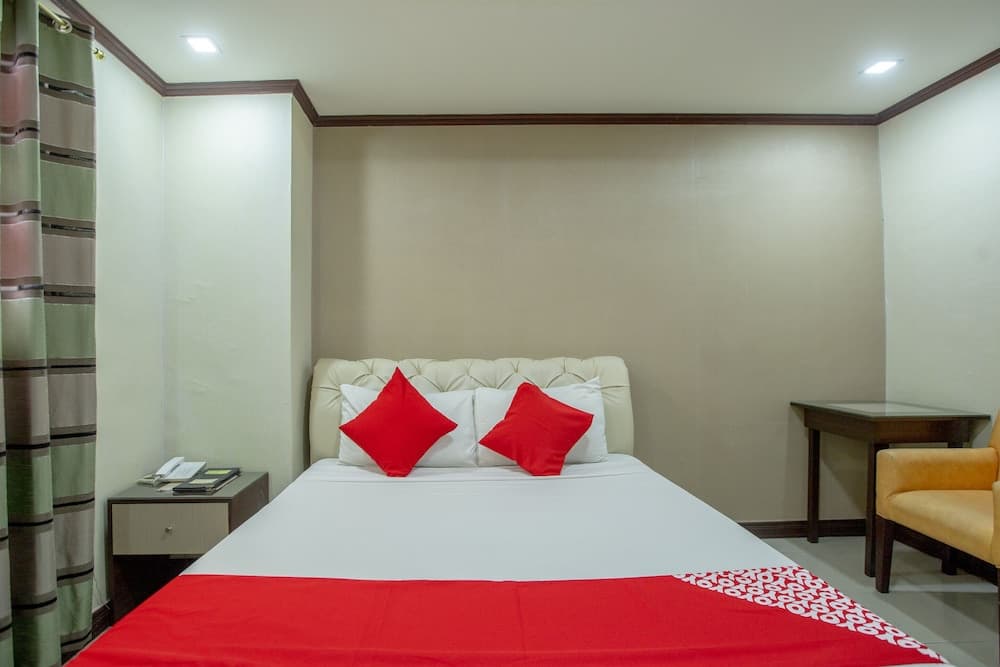 OYO 700 Pj Inn Hotel