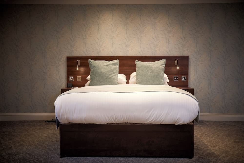 The Kingston Theatre Hotel