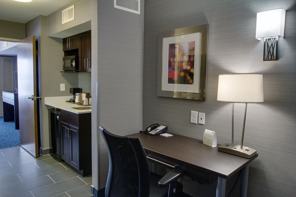 Holiday Inn Express & Suites Sidney by IHG