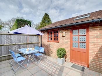 Goldy Knox Bridge in Knox Bridge