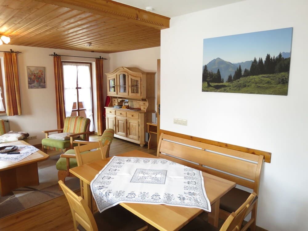 Dorfstrasse Reit im Winkl