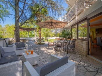 Lina Njivice in Njivice