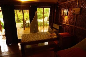 Soffta Surf Ranch - Hostel