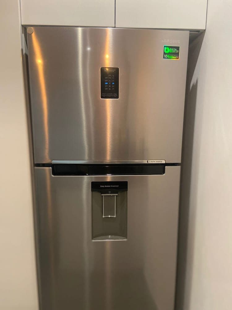 Cozy 5th Avenue Apartment with roof pool By 369