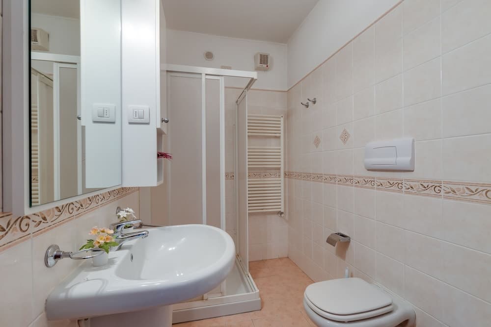 Porto Letizia Venezia 5