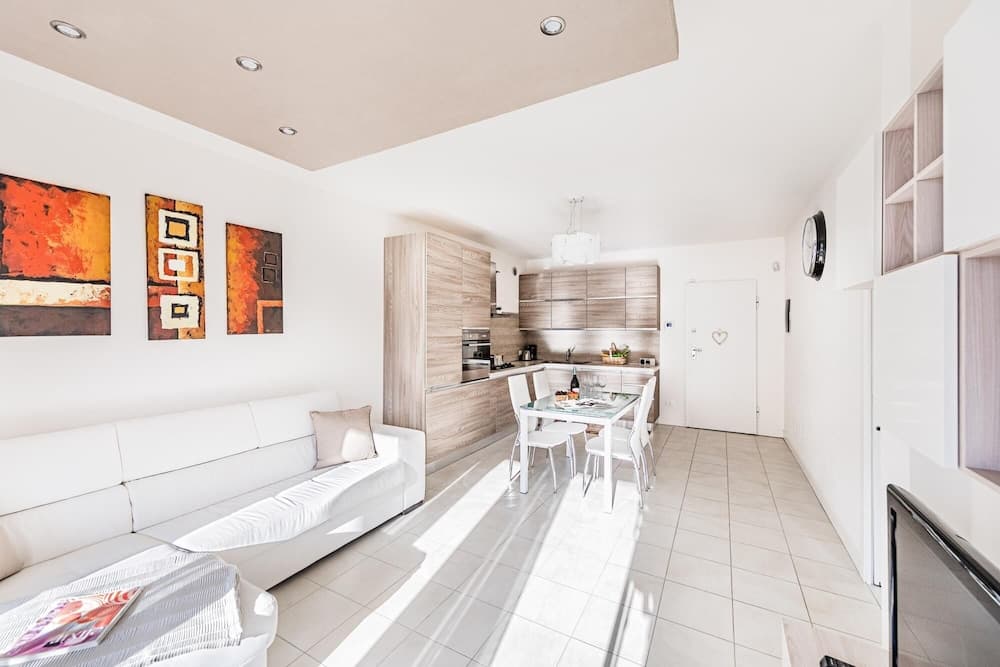 Le Corti Caterina B2 Apartment by Wonderful Italy