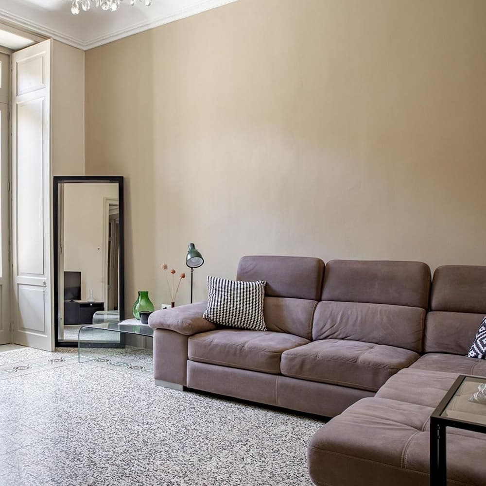 Cavour Apartment Near the Cathedral by Wonderful Italy