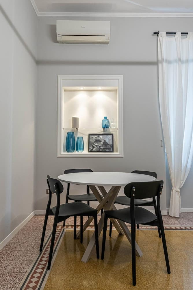 Dante Design Apartment by Wonderful Italy