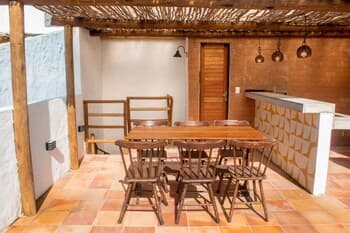 Maravilhosa Casa Amarela 70m da Praia 3 Quartos