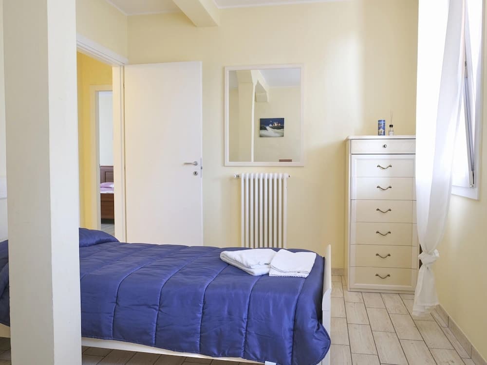 Lagoonside Elegance With Sauna