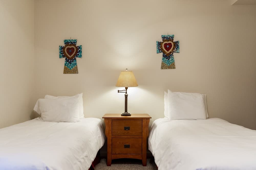 Snow Flower 145 2 Bedroom Condo by RedAwning