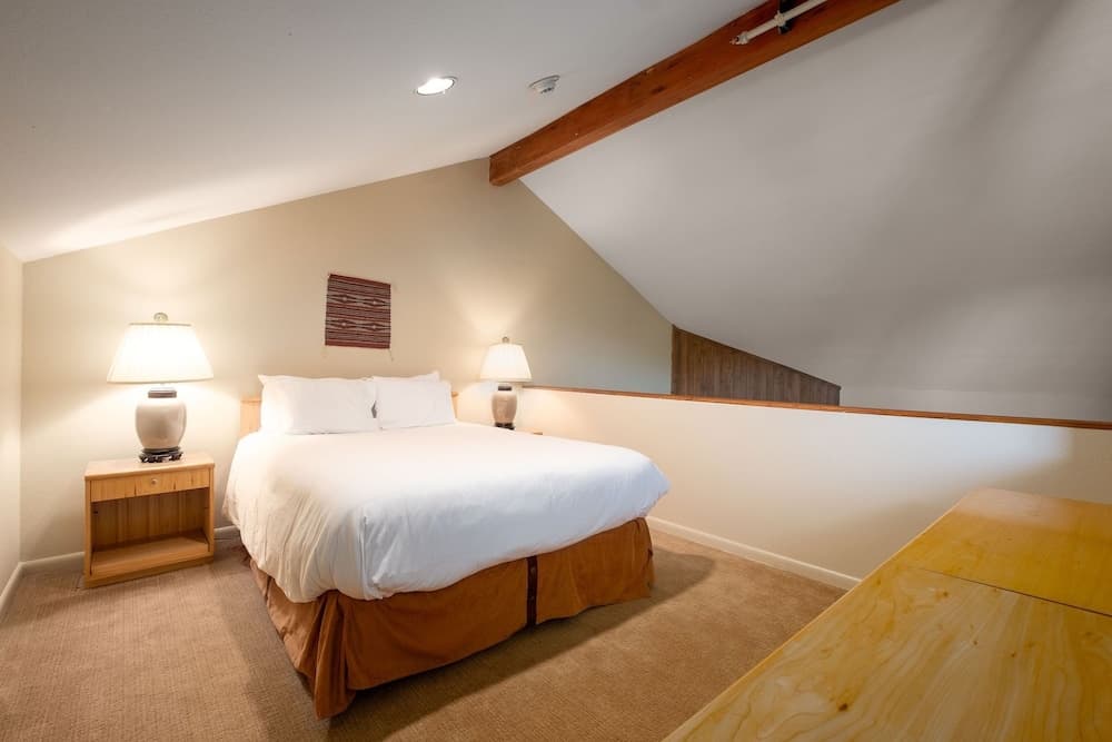 Snow Flower 159 2 Bedroom Condo by RedAwning