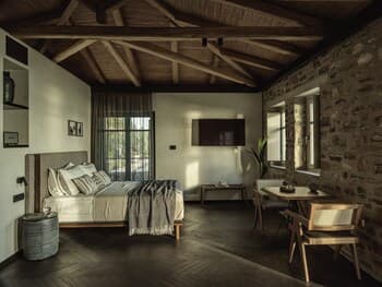 Athena Suite by Peliva Nature Suites