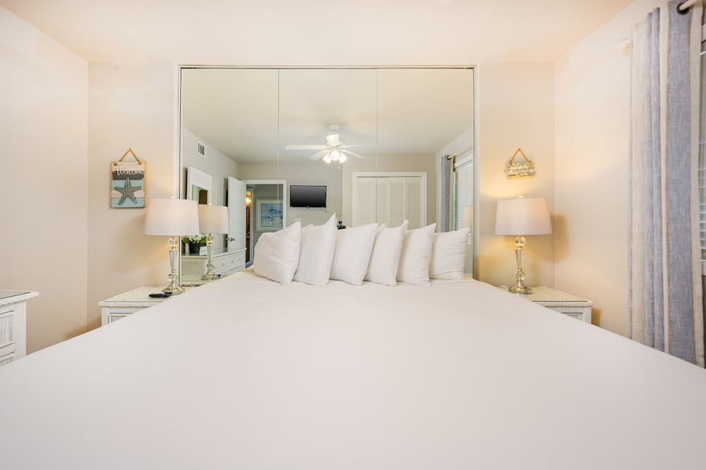 Seaside Beach & Racquet 4407 3 Bedroom Condo