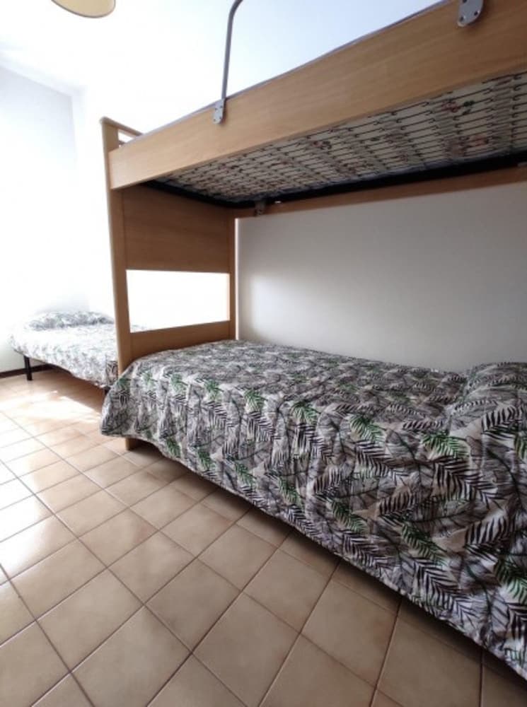 Cozy Flat Near the Beach-beahost