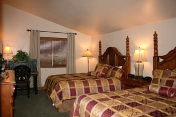 Adventure Hub~backcountry Skisnowmobilescuba Diving Villa 3083 1 Bedroom Villa by Redawning