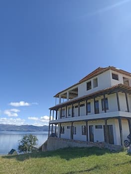 Hotel Eliseo-Playa Blanca lago de Tota