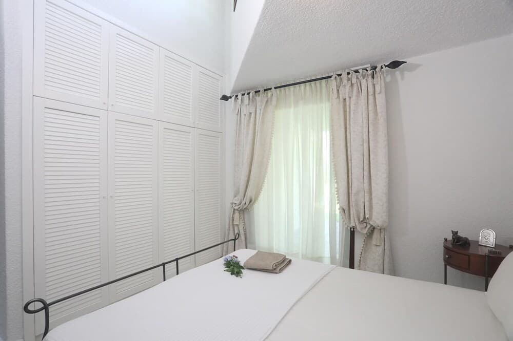 Experience the Luxurious Life at Villa Naoumi