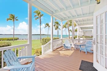 Waterfront Luxury Villa With Sunset Views And Boat Slip 3 Bedroom Townhouse by Redawning