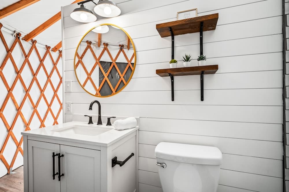 Ot 3515e Texas Yurt Haus: 5 Yurts! 5 Bedroom Cabin by RedAwning