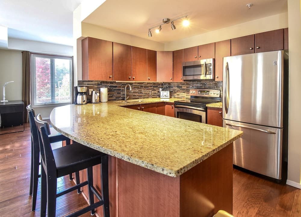 2201 Country Club Drive - 2 Bedroom