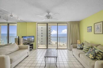 Spectacular Views on Sands of Orange Beach