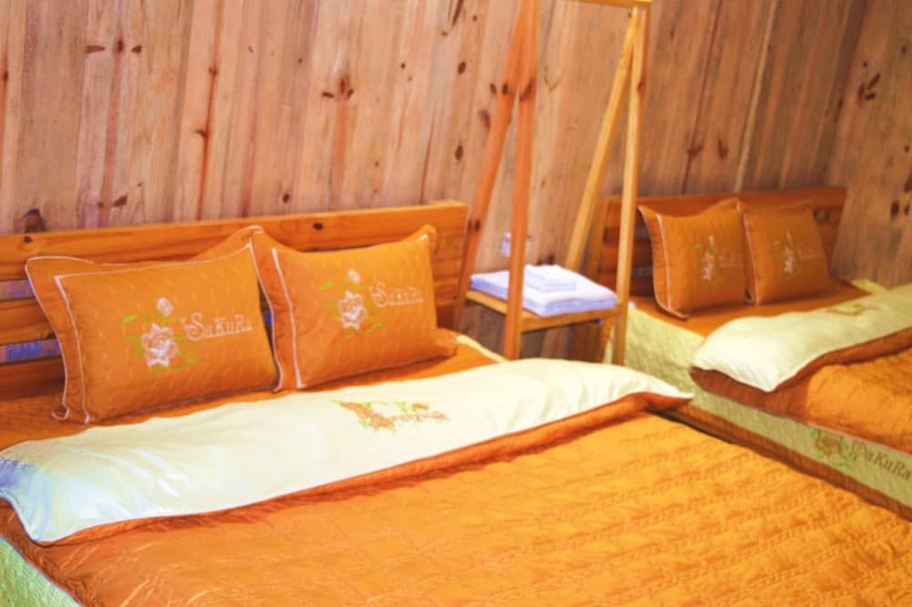 Hmong's Life Homestay & Trekking