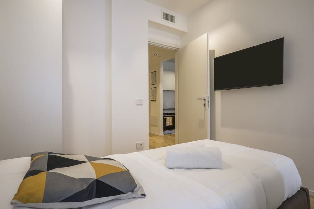 Milan Chic Luxury Apartments-hosted by Sweetstay