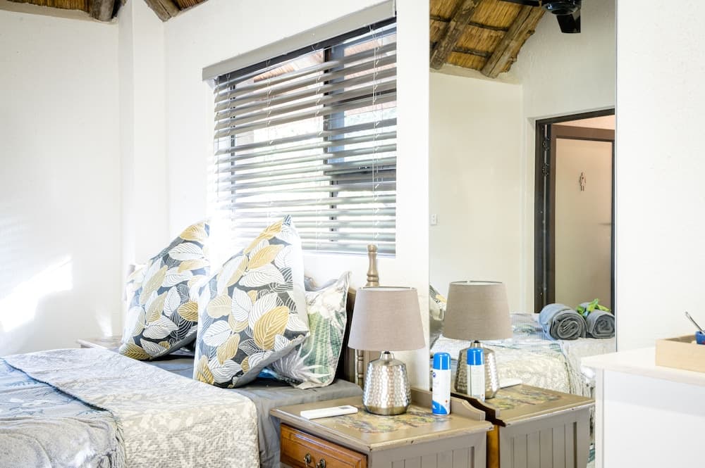 Nkanyi Wildlife House & Cottage