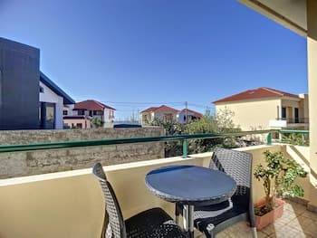 Atlantic Breeze by Atlantic Holiday