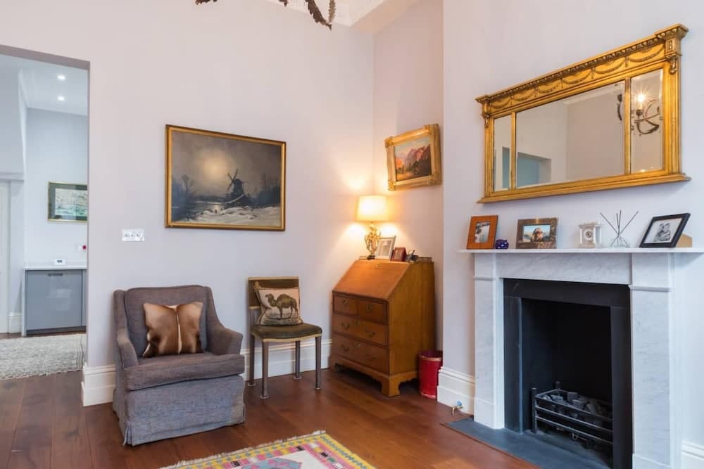 Fantastic Traditional 1bed Apartment Pimlico