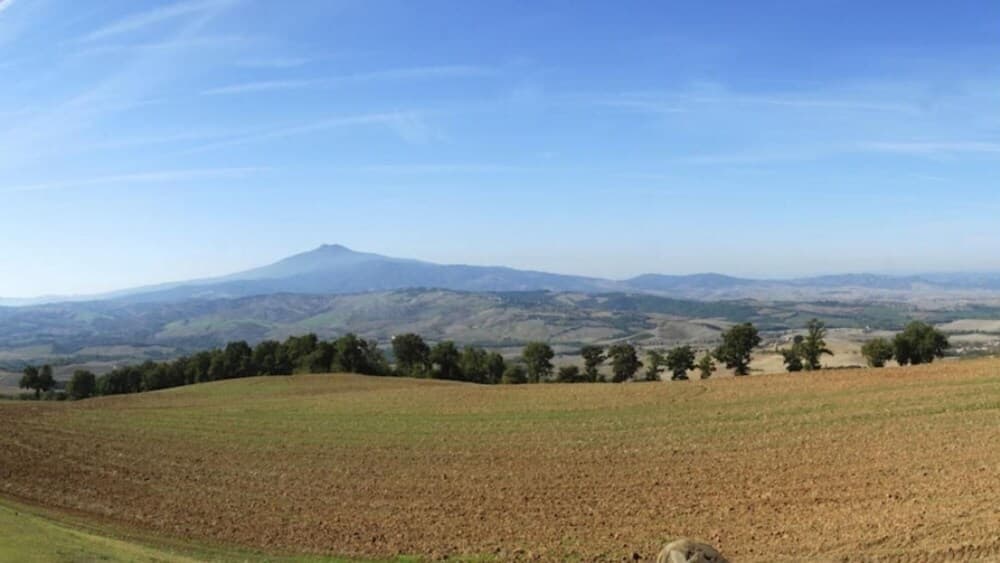 Case Belle Beautiful Villa in the Heart of the Val d Orcia With 12 Sleeping Accommodations-case Belle