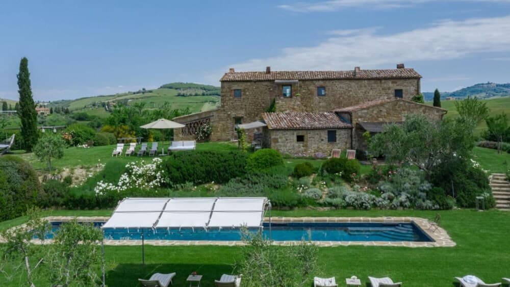 Beautiful Luxury Independent Villa With 13 Sleeps -prugnolo