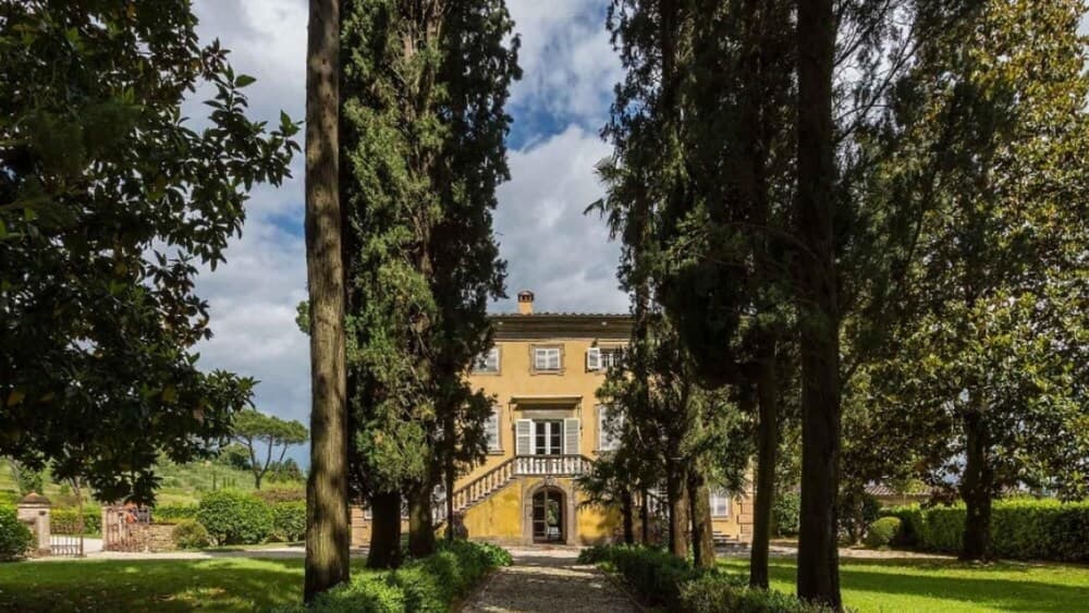Aristocratic Luxury Villa Lucca-villa Lenna