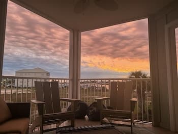 Jubilee Landing Condo in Heart of Orange Beach