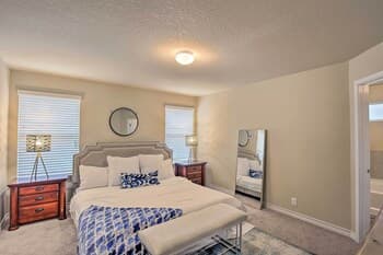 San Antonio Retreat w/ Yard & Grill Near Downtown!