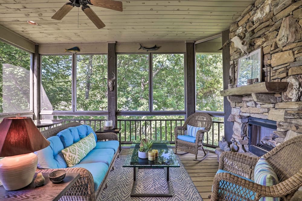 Surrounded by Nat'l Forest: Condo w/ Majestic View