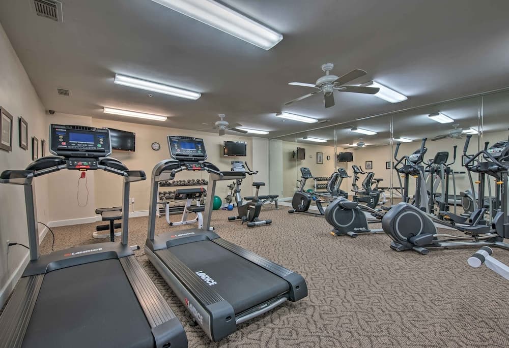 Daytona Beach Shores Condo - 5 Mi to Pier!