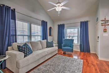 'zen Monkey Retreat' w/ Patio - Walk to Grand Lake