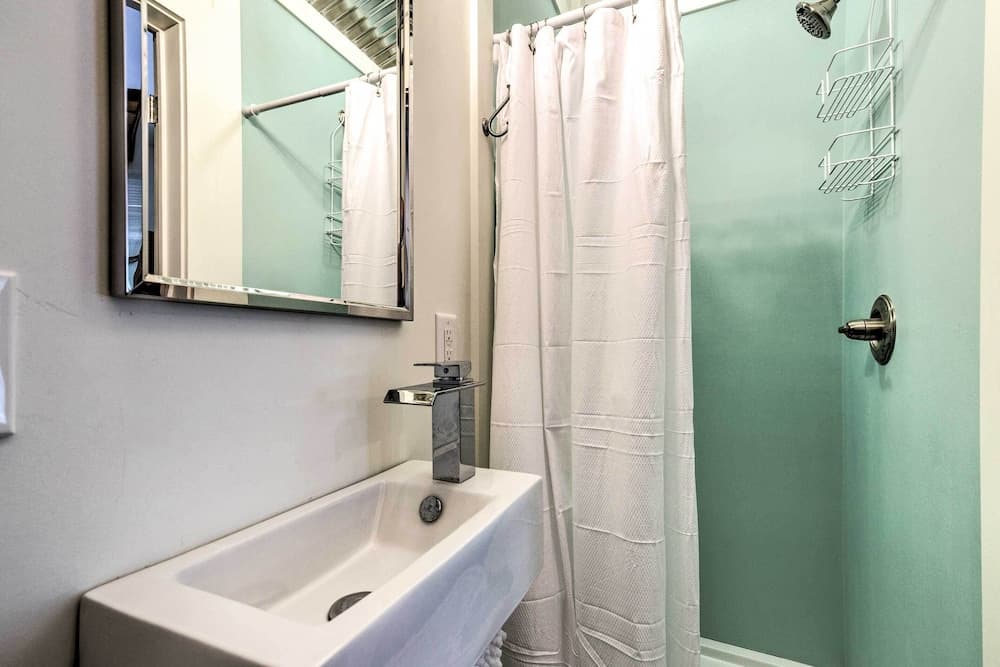 Walk to Beach From Chic Old Town Apartment w/ Yard