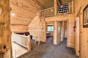 Luxe Island Park Cabin w/ National Forest Views!