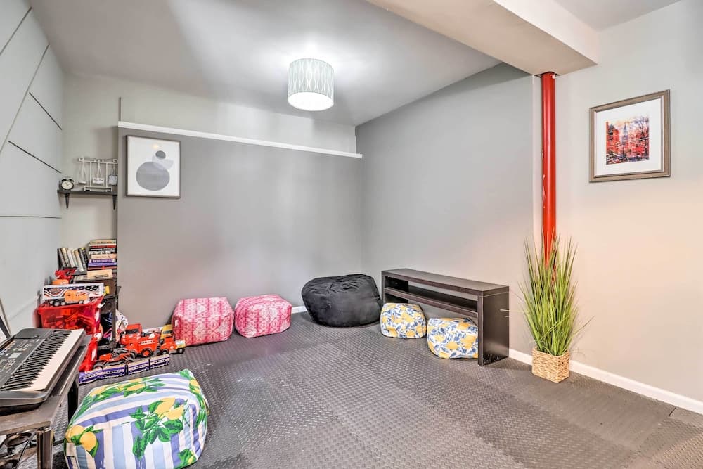 Hot Tub & Fire Pit: Modern Pocono Mountain Home