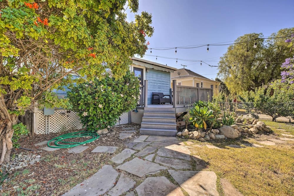 Charming Santa Paula Home - Walk to Downtown!