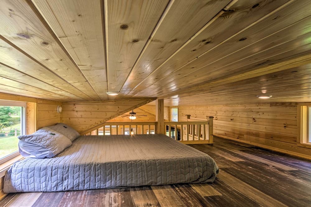 Quaint Mtn Cabin: Tiny Living Near Big Adventure