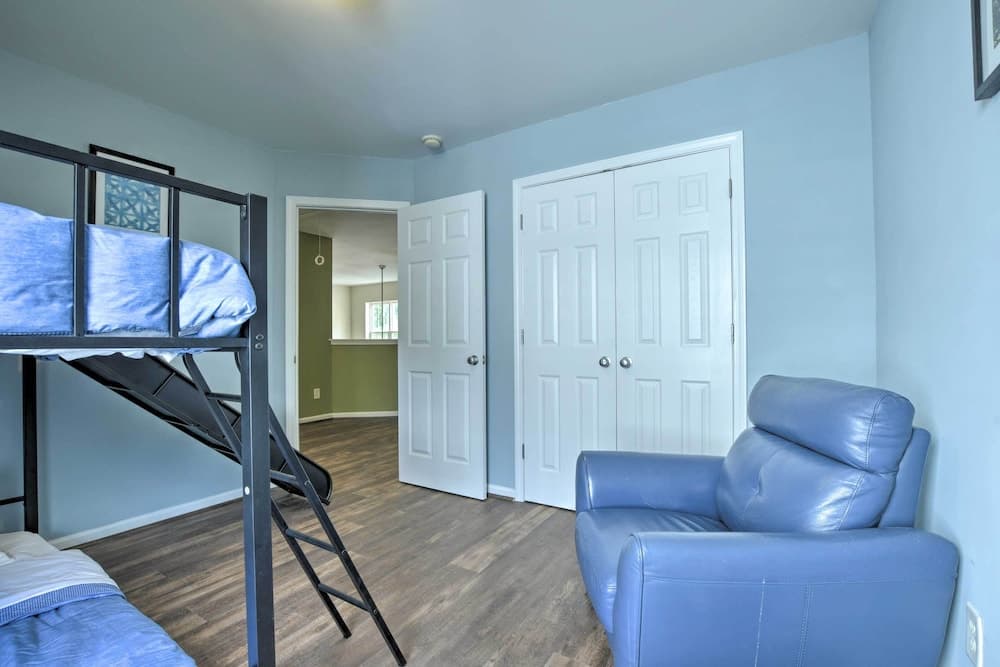 Modern Durham Retreat w/ Private Yard & Patio