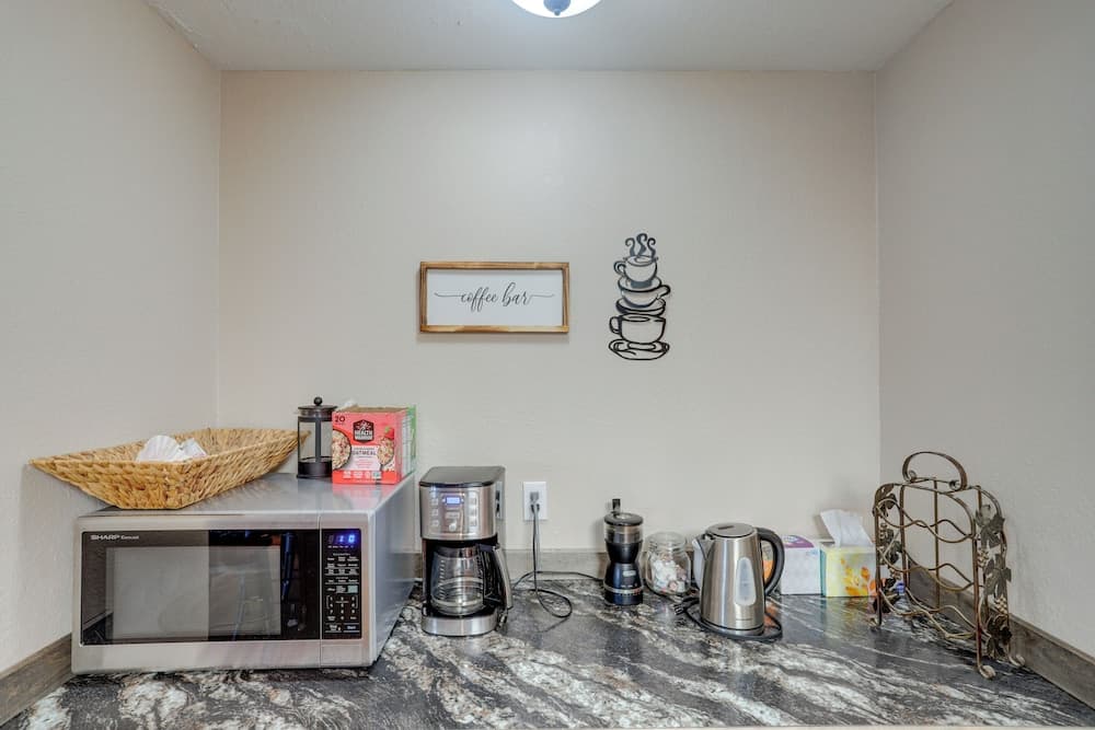 Lakefront Fairbanks Home w/ Private Beach!