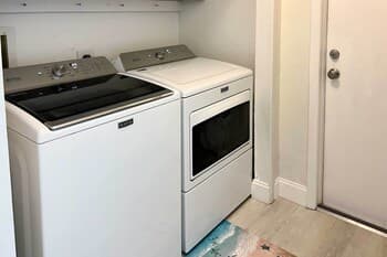 Bonita Springs Oasis w/ Wooden Deck + Grill!