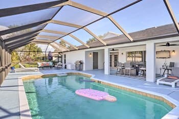 Sun-soaked Cape Coral Escape w/ Heated Pool!