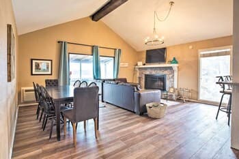 Resort Home w/ Hot Tub on Lake of the Ozarks!