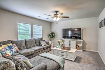 Modern Sunset Beach Rental - 2 Mi to Golfing!